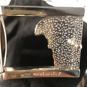 Versace Accessories - Beautiful Versace reversible belt. Versace Accessories - Beautiful Versace reversible belt.